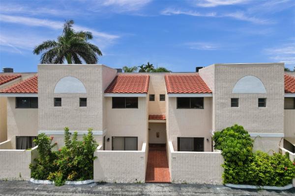 Ibiza, 227 SE 11th Ave #227, Pompano Beach, Florida 33060, image 1