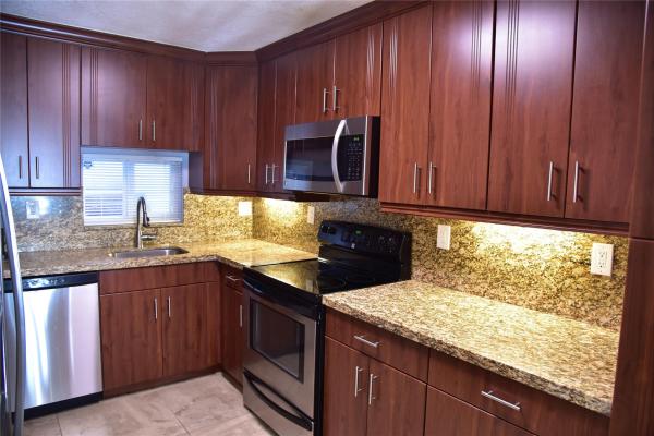 Hollybrook Golf & Tennis Club, 8901 S Hollybrook Blvd #101, Pembroke Pines, Florida 33025, image 1