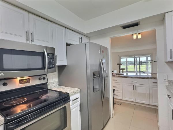 Arrowhead, 2431 SW 82nd Ave #304, Davie, Florida 33324, image 2