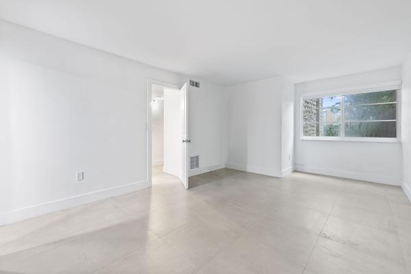 Dadeland Grove, 6904 N Kendall Dr #F102, Pinecrest, Florida 33156, image 3