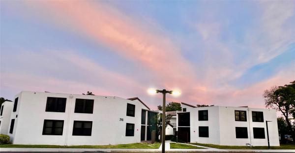 Lake Pointe, 215 Lake Pointe Dr #112, Oakland Park, Florida 33309, image 1