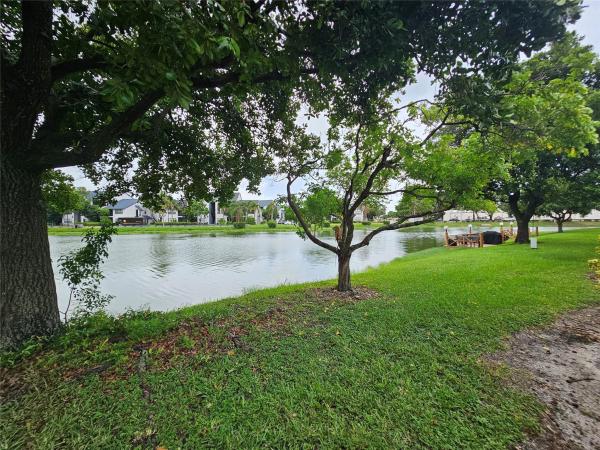 Woodlake Isles, 671 Banks Rd, Margate, Florida 33063, image 2