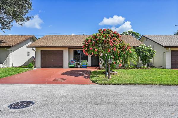 The Meadows Of Crystal Lake, 2273 SW 15th Pl, Deerfield Beach, Florida 33442, image 1