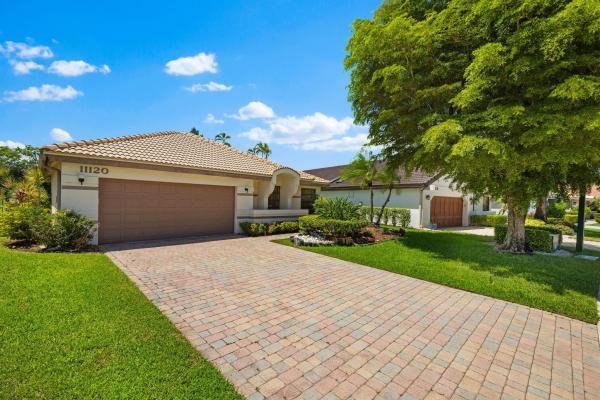 Boca Woods Country Club, 11120 Clover Leaf Cir, Boca Raton, Florida 33428, image 1