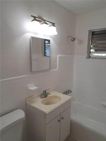 Ritz, 2640 Pierce St #3, Hollywood, Florida 33020, image 3