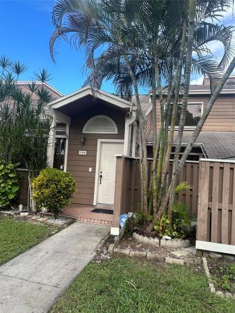 Players Place, 7195 Sportsmans Dr #7195, North Lauderdale, Florida 33068, image 1