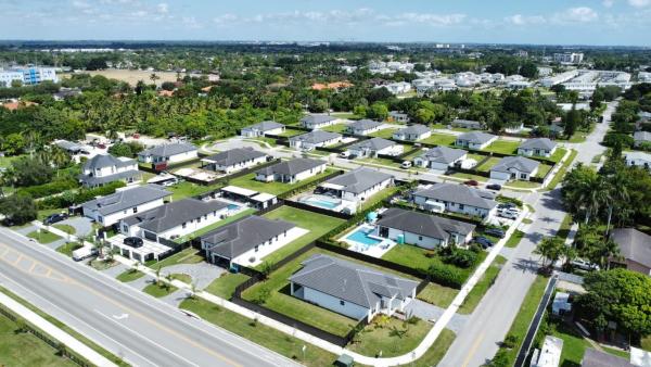 Bella Marie Estates, 16677 SW 292nd St, The Hammocks, Florida 33030, image 3