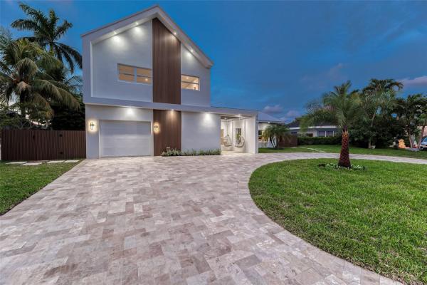 Boca Islands, 303 SW 14th Pl, Boca Raton, Florida 33432, image 1