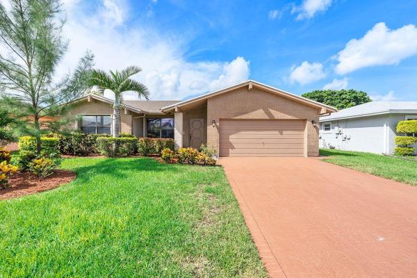 Spring Lake, 9535 NW 82nd St, Tamarac, Florida 33321, image 1