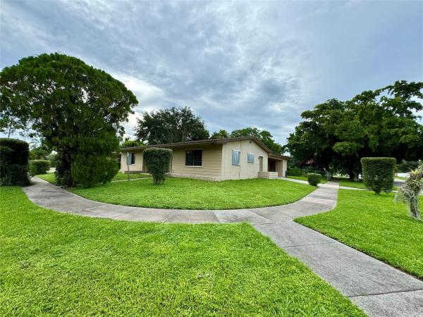 Lucky Star Estates, 1181 NE 204th St, Ives Estates, Florida 33179, image 1