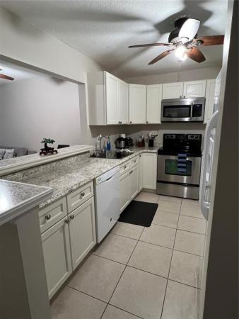 Heritage Circle, 4334 NW 9th Ave #8-1D, Deerfield Beach, Florida 33064, image 1