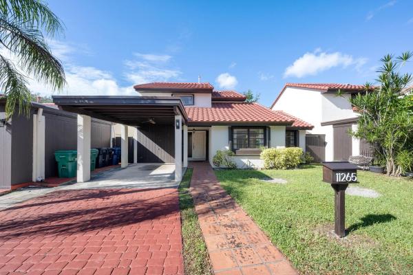 Gladewinds Heights, 11265 SW 91st Ter, Kendall, Florida 33176, image 1