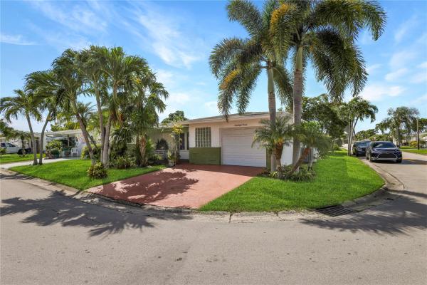Paradise Gardens 2, 6890 NW 17th Ct, Margate, Florida 33063, image 1