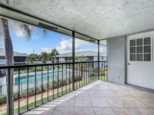 Sherwood Gardens, 905 Southridge Rd #201C, Delray Beach, Florida 33444, image 3