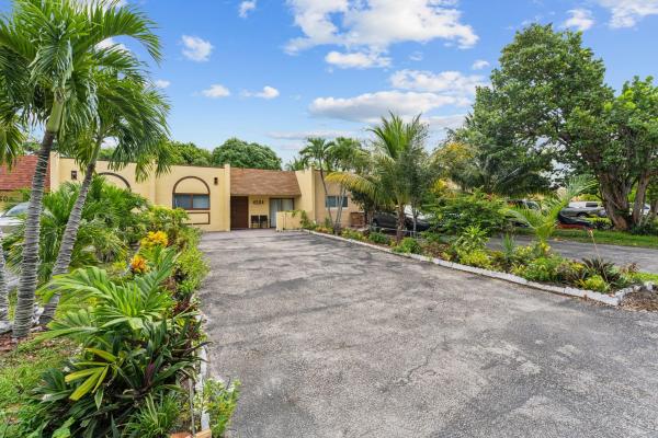 Lake Island, 4504 NW 3rd Ave #4504, Deerfield Beach, Florida 33064, image 1