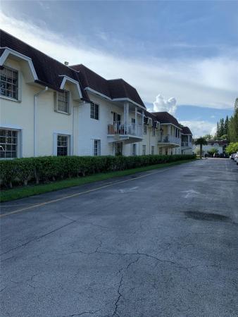 Brookfield Gardens North, 704 SE 2nd Ave #439, Deerfield Beach, Florida 33441, image 1