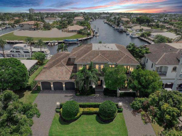 Lighthouse Point Residential, 3210 NE 23rd Ave, Lighthouse Point, Florida 33064, image 1