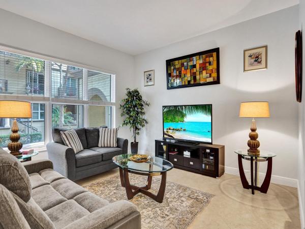 Wilton Station, 2633 NE 14th Ave #104, Wilton Manors, Florida 33334, image 1
