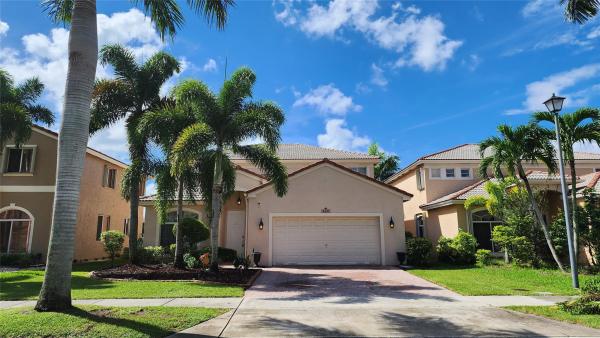 Banyan Square, 4490 Banyan Trails Dr, Coconut Creek, Florida 33073, image 1