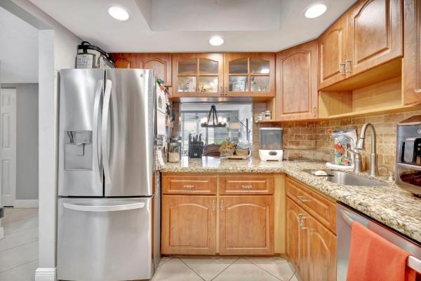 Sands Point, 8360 Sands Point Blvd #102G, Tamarac, Florida 33321, image 1