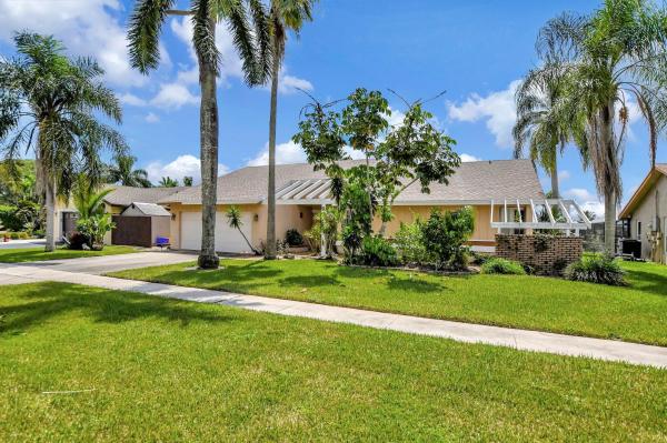 American Homes At Southwind Lakes, 9477 Burlington Pl, Boca Raton, Florida 33434, image 1