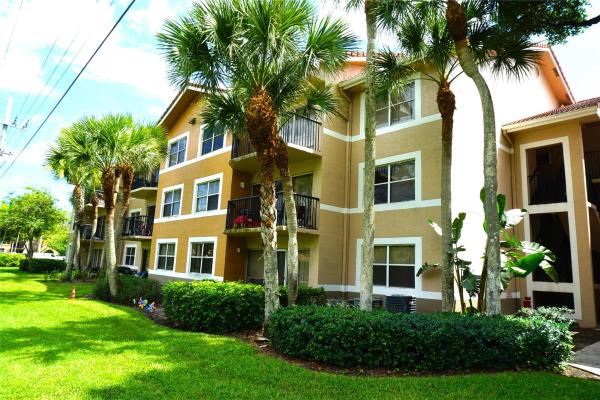 Edgewater, 9033 Wiles Rd #305, Coral Springs, Florida 33067, image 1