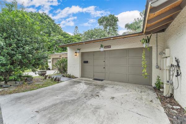 The Hills Of Inverrary, 3411 Pear Tree Cir #100, Lauderhill, Florida 33319, image 1