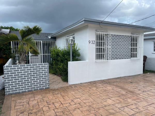 Hialeah No HOA, 932 W 79th St, Hialeah, Florida 33014, image 1
