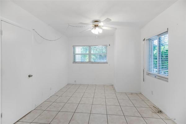 Lauderdale Beach Surf, 2815 NE 33rd Ave #106, Fort Lauderdale, Florida 33308, image 2