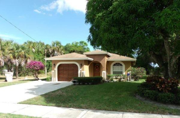 College Park, 482 NW 1st Ave, Deerfield Beach, Florida 33441, image 1