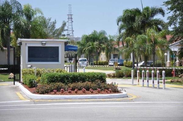 Sierra Ridge, 21275 NE 8th Place # #6, Ives Estates, Florida 33179, image 1