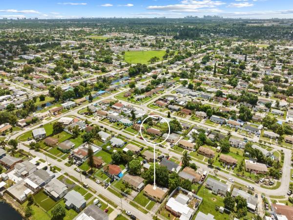 Carol City Gardens, 4000 NW 195th St, Miami Gardens, Florida 33055, image 1