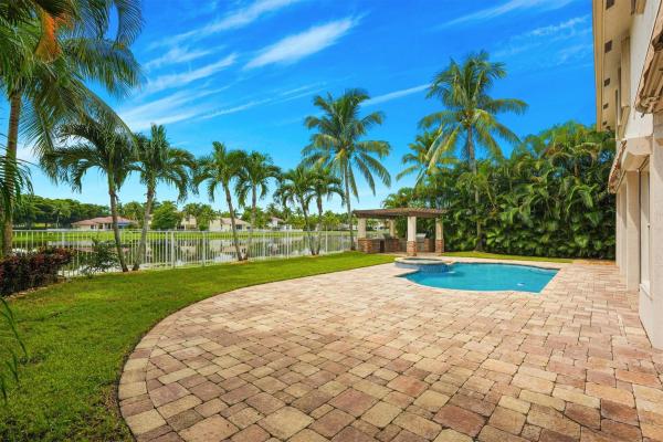 Victoria Pointe, 1642 Victoria Pointe Cir, Weston, Florida 33327, image 1