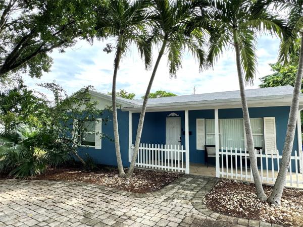 Pine Crest, 716 NE 11th Ave, Pompano Beach, Florida 33060, image 1