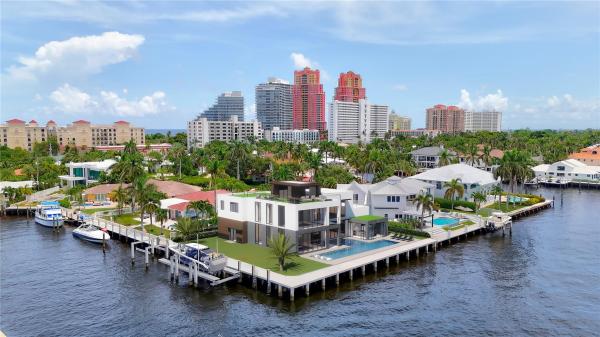 Dolphin Isles, 3025 NE 25th St, Fort Lauderdale, Florida 33305, image 1