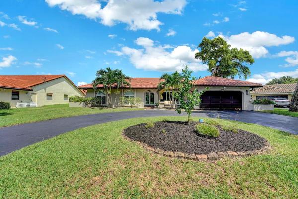 Cypress Glen, 10885 SW 1st Ct, Coral Springs, Florida 33071, image 1