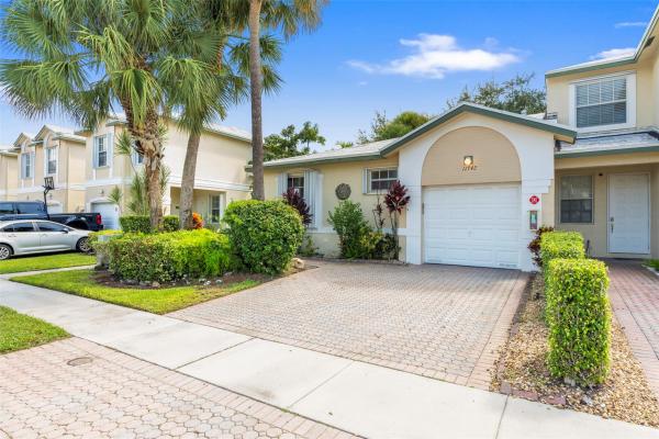 Pelican Pointe, 11742 NW 47th Dr #11742, Coral Springs, Florida 33076, image 1