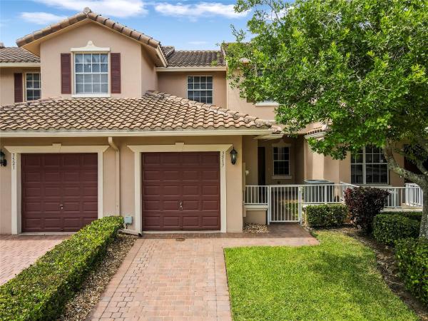 Rolling Hills Golf And Tennis Club, 3517 Lakeside Dr, Davie, Florida 33328, image 1