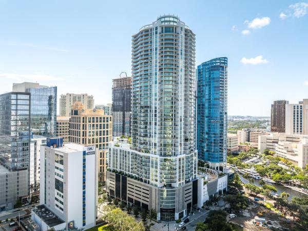 100 Las Olas, 100 E Las Olas Blvd #3604, Fort Lauderdale, Florida 33301, image 1