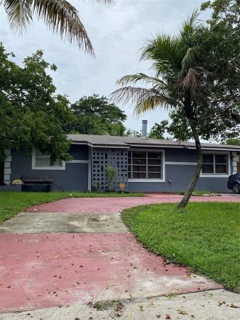 Kendall Green, 110 NW 19th St, Pompano Beach, Florida 33060, image 1