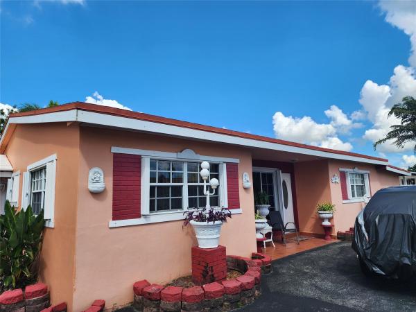 Saratoga Heights, 5420 E 8th Ave, Hialeah, Florida 33013, image 1