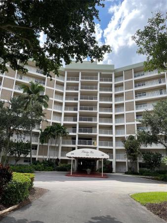 Palm-Aire Country Club 4, 3010 N Course Dr #409, Pompano Beach, Florida 33069, image 1