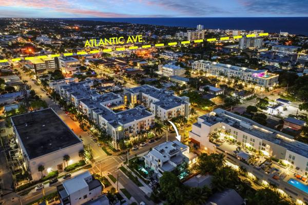 Centennial Square, 204 Osceola Park Ln #1, Delray Beach, Florida 33483, image 1