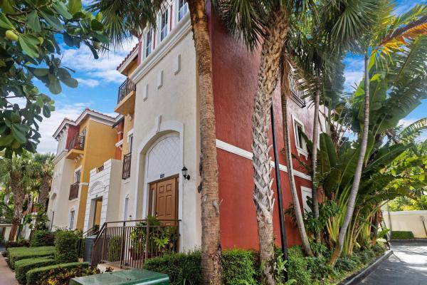 Coastal Bay, 1600 Coastal Bay Blvd, Boynton Beach, Florida 33435, image 1