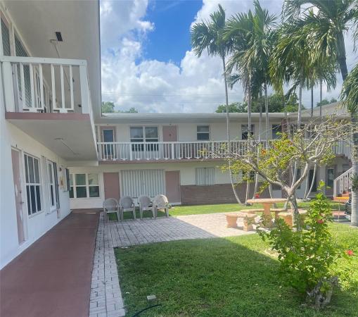 Crystal Court Manor, 1300 N 12th Ct #3B, Hollywood, Florida 33019, image 1