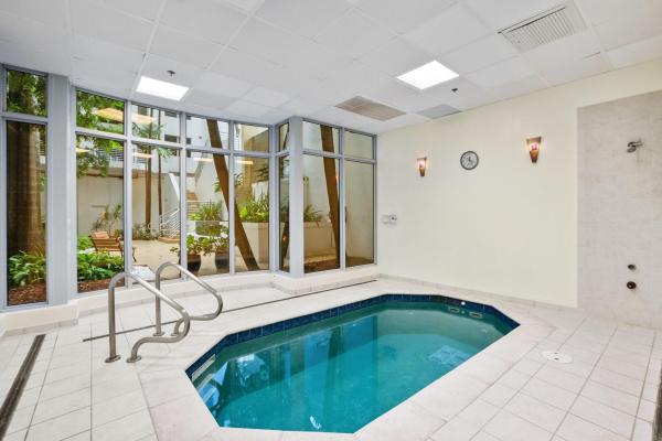 Radius, 1830 Radius Dr #913, Hollywood, Florida 33020, image 2