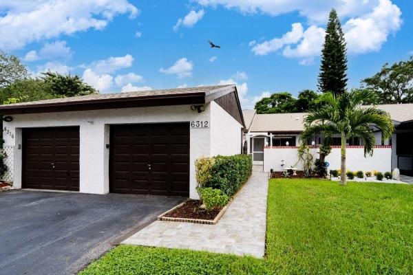 Wedgewood, 6312 Pinehurst Cir #B, Fort Lauderdale, Florida 33321, image 1