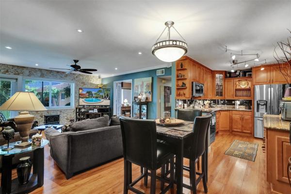 Manor Grove Village, 140 NE 19th Ct #220E, Wilton Manors, Florida 33305, image 1