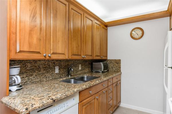 Newport, 2030 Newport H, Deerfield Beach, Florida 33442, image 2