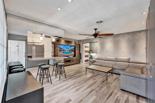 Eldorado Country Club, 160 NE 8th Ave #23B, Hallandale Beach, Florida 33009, image 1